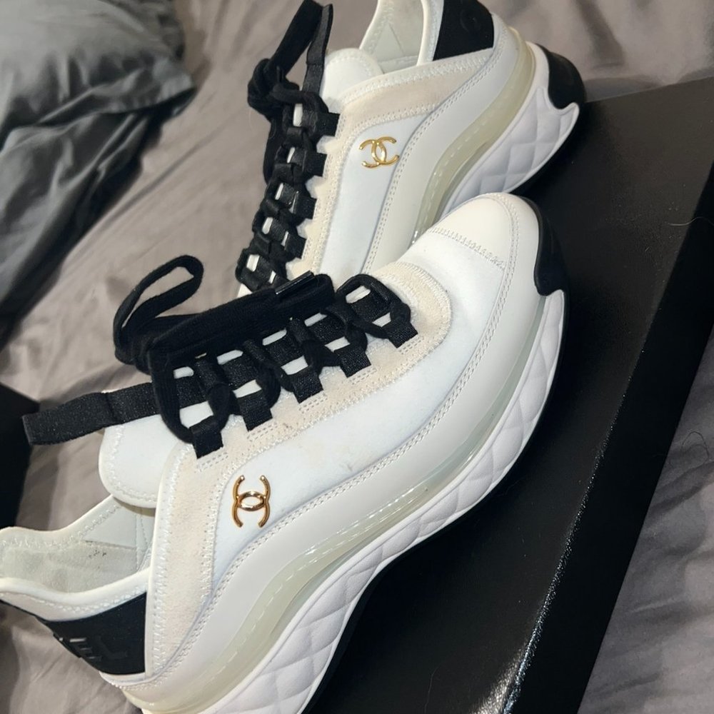 Chanel Size 37 (US 7) Velvet Calfskin Mixed Fibers Sneakers - Picture 5 of 14